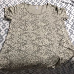 M Lularoe Tunic